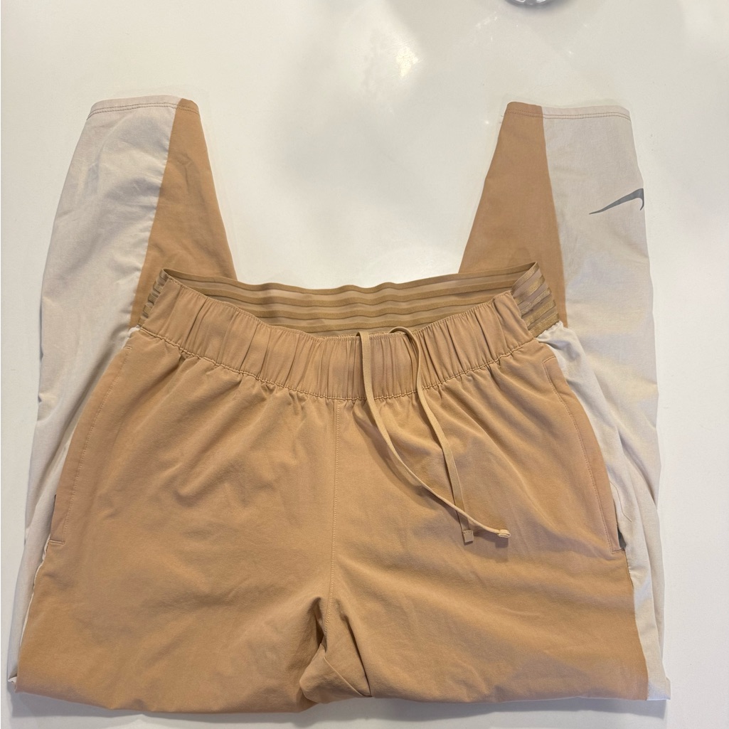 Nike Dri-Fit Tan Track Pants Jogger Size M